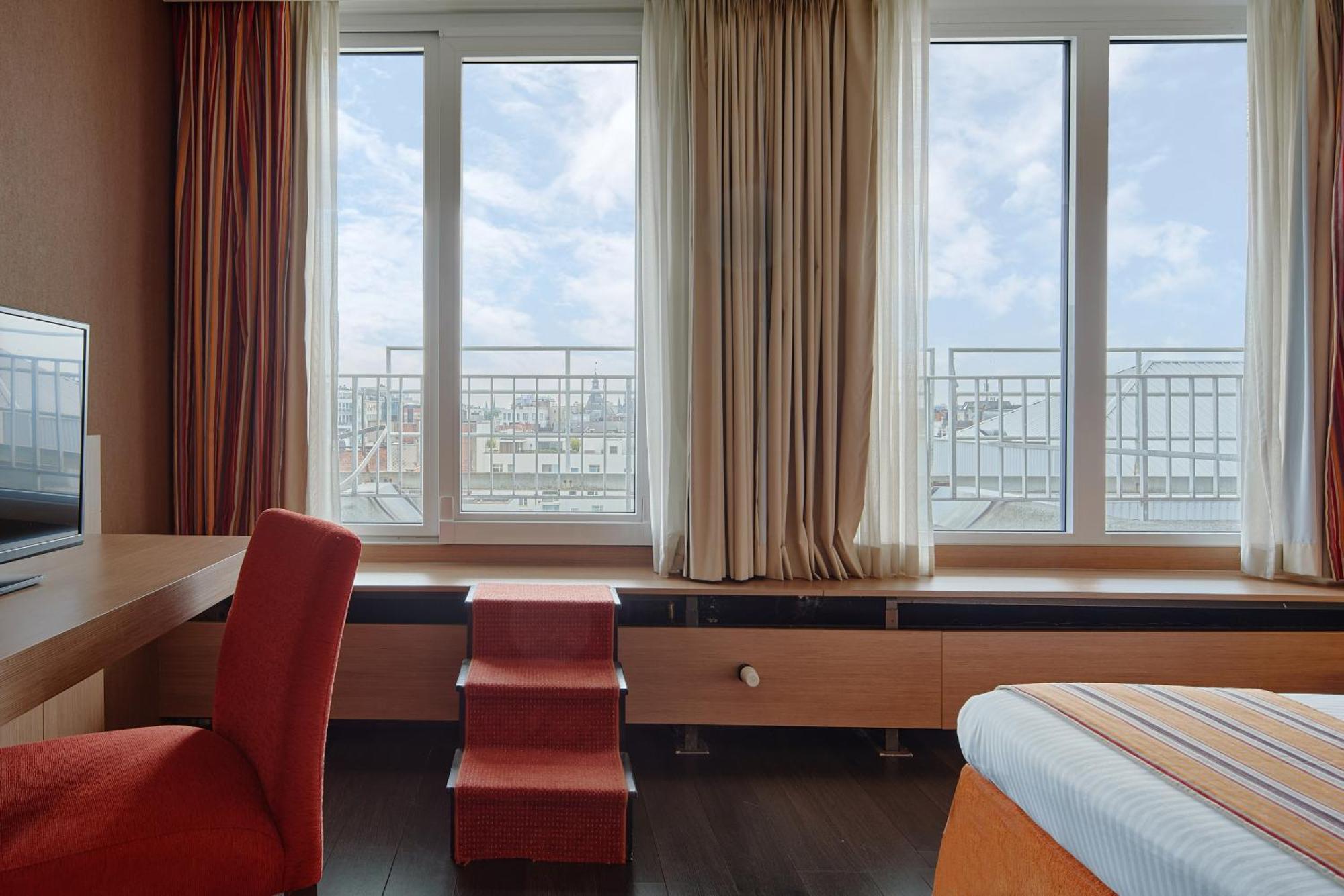 Theater Hotel Antwerpen Buitenkant foto